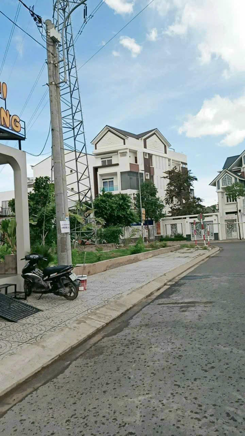 BÁN NHANH NỀN ĐẸP - ĐƯỜNG SỐ 4, KHU GIẢNG VIÊN ĐH, NINH KIỀU, CẦN THƠ